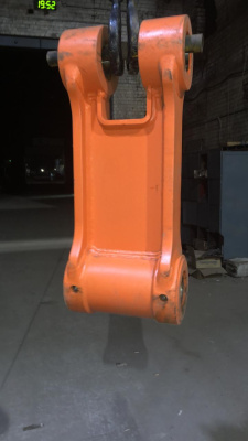 Трапеция ковша Hitachi ZX200 1027222, 8076541