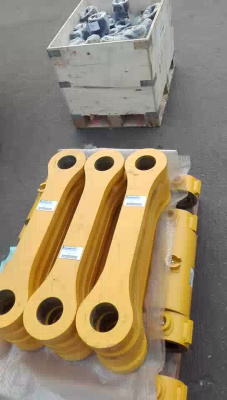 Боковые тяги JCB JS200/220 JRV0209+JRV0208