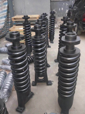 Натяжитель гусеницы Komatsu PC300-7 207-30-74142